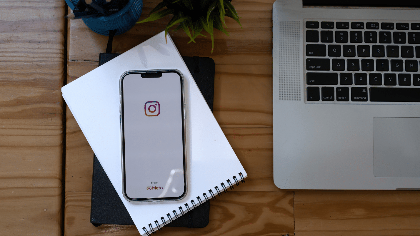 An Expert Guide on How to Hack the Instagram Reels Algorithm in 2024!